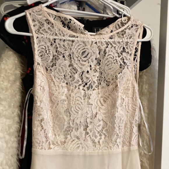 Cream colored Gardenia floor length gown🤩❣️ - Picture 10 of 14